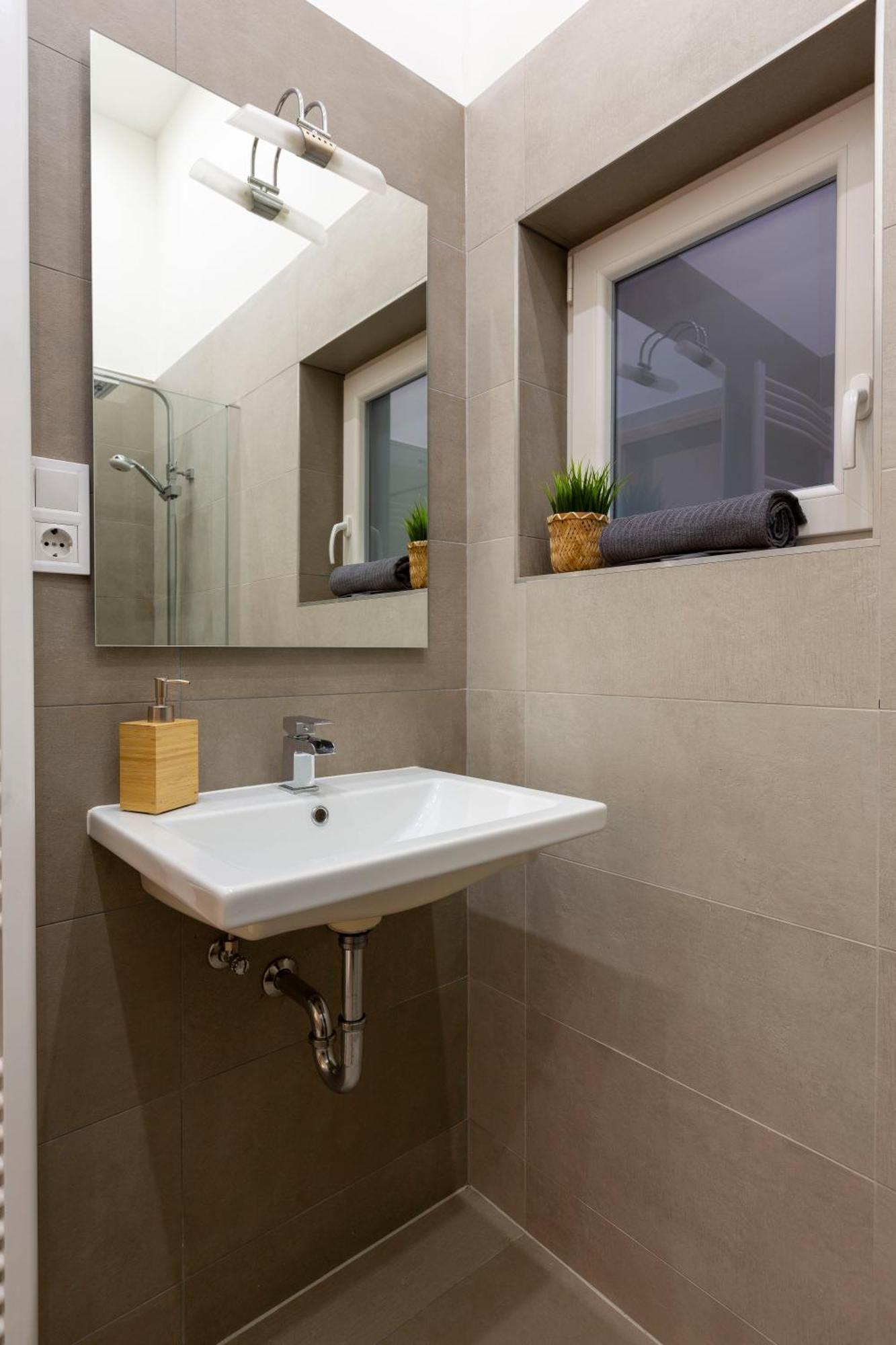 Spacious Bajcsy Residence In The Heart Of Budapest Kültér fotó