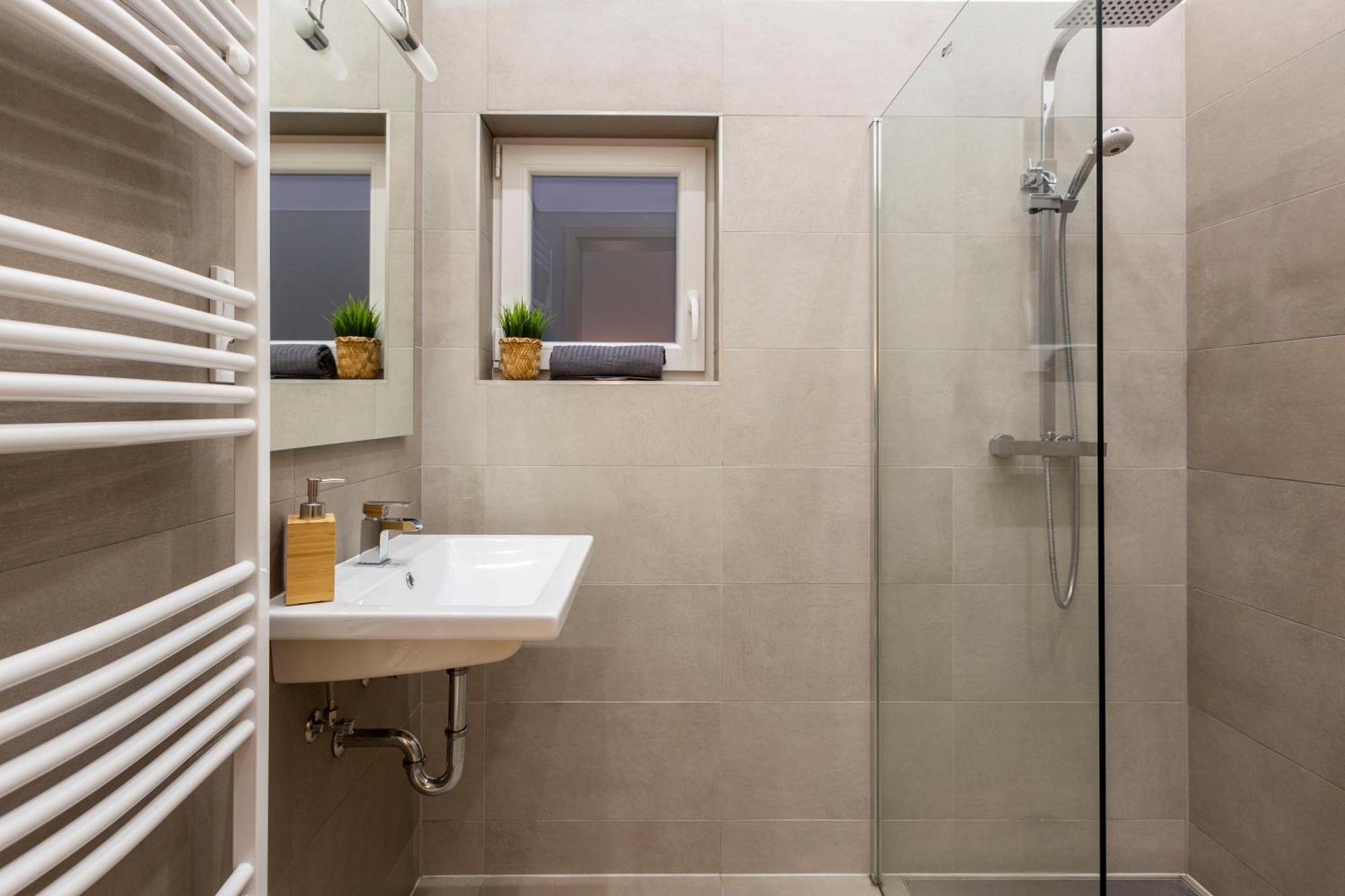 Spacious Bajcsy Residence In The Heart Of Budapest Kültér fotó